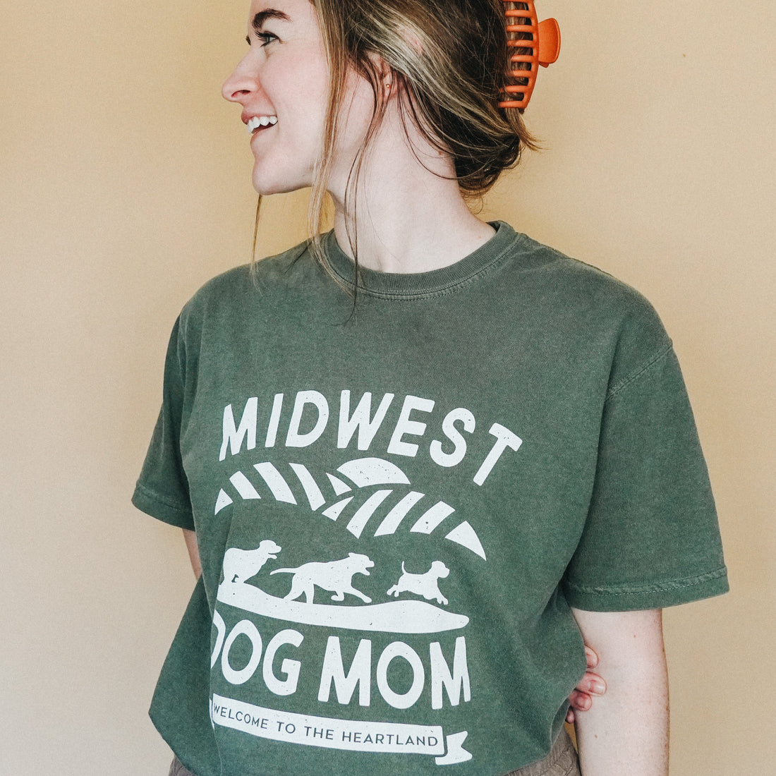 Midwest Dog Mom Tee